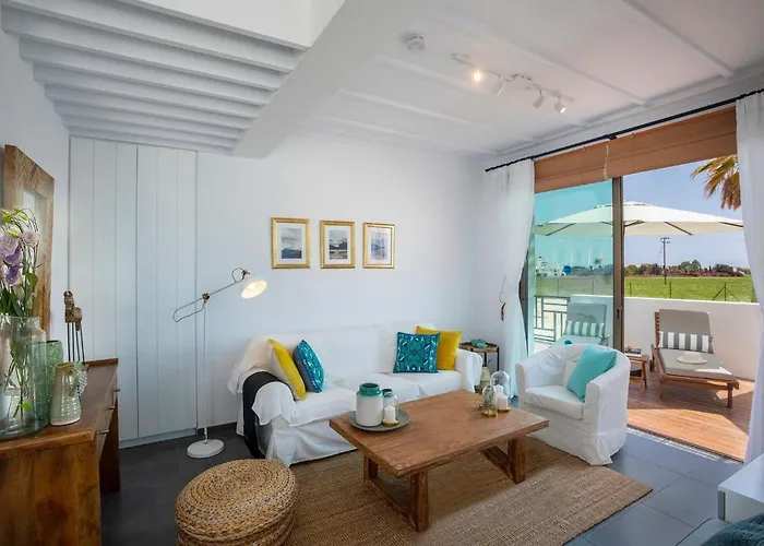 Extraordinary Leone 3 Bedrooms Private Outdoor Pool Vila *